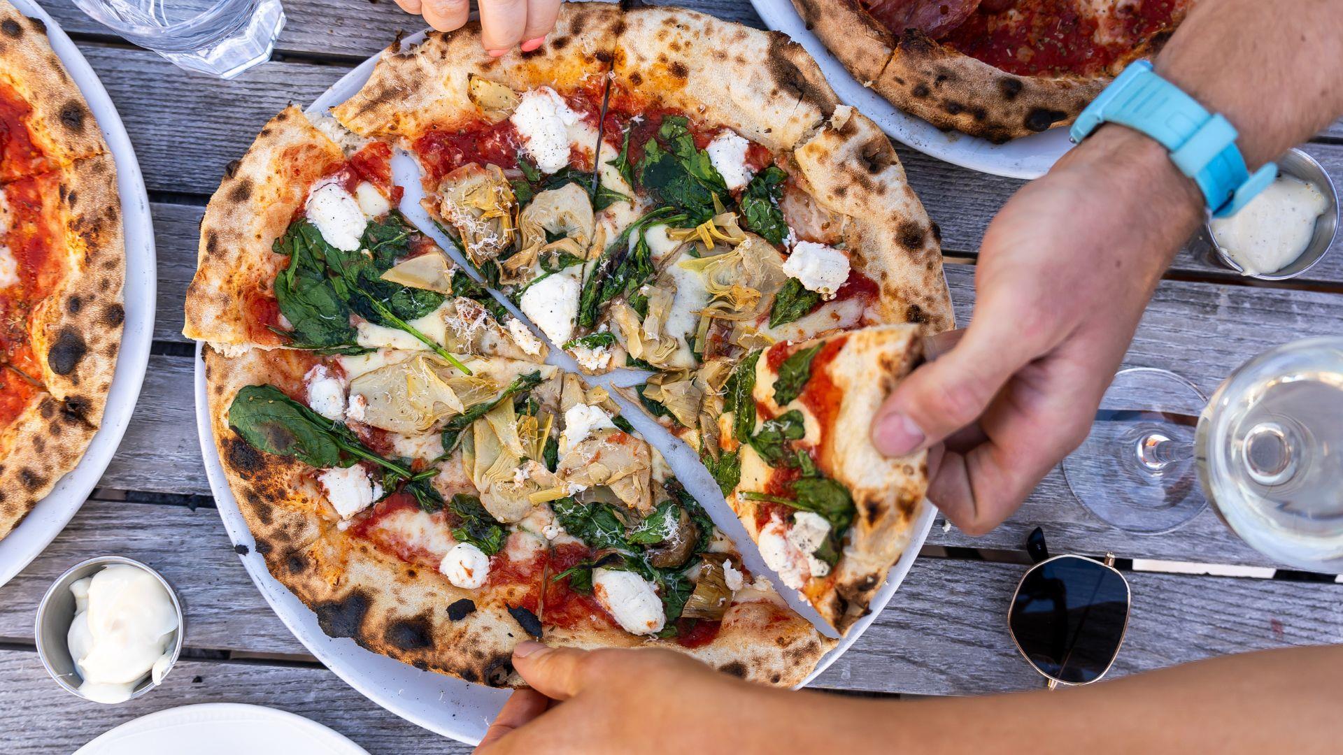 Veggie pizza from above