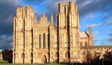 Wells Cathedral exterior