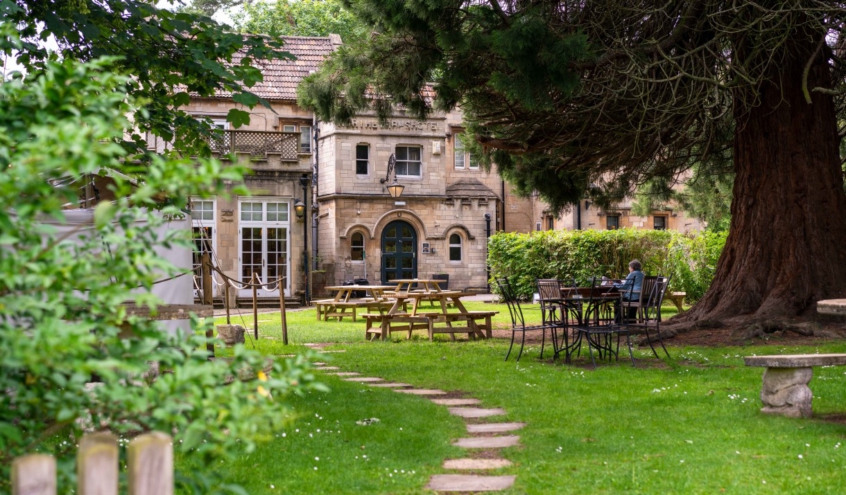 Northey Arms garden