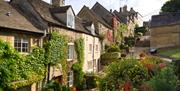 Tetbury, Chipping Steps